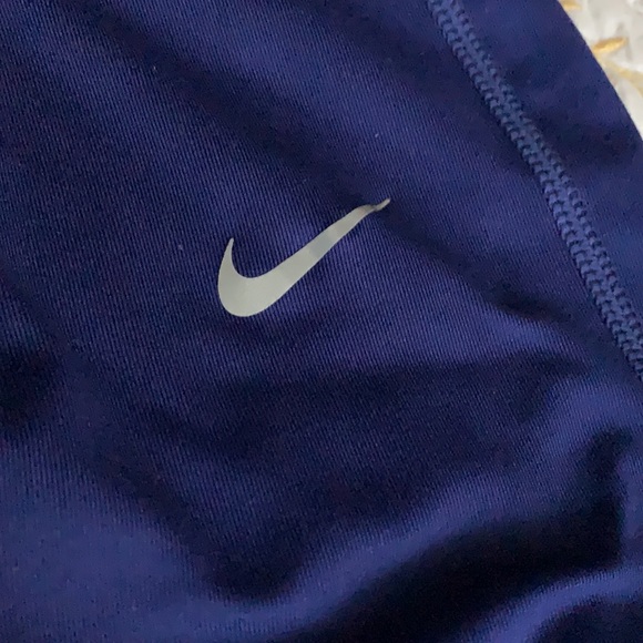 Nike Capri tights size S - Picture 4 of 8